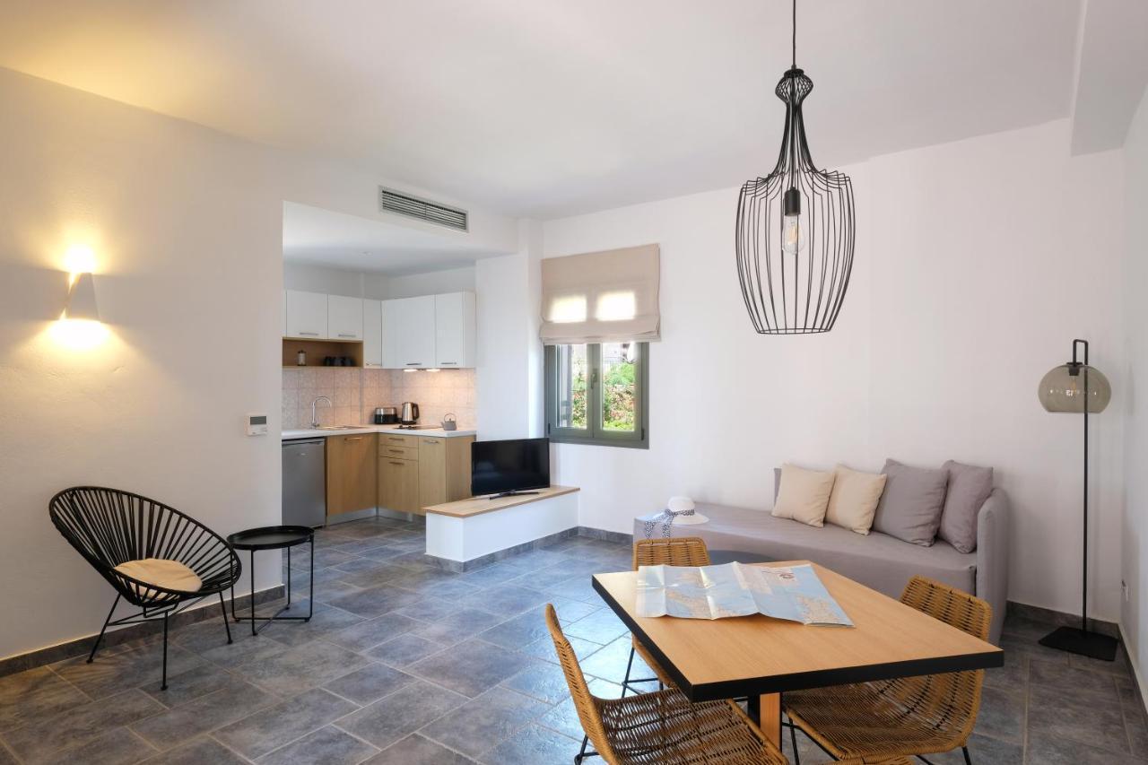 Margo Beach Hotel Gythio Zewnętrze zdjęcie